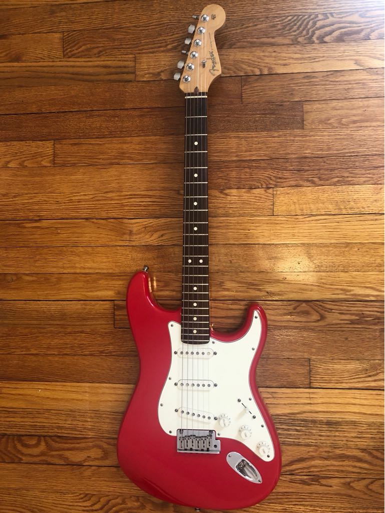 2000 Fender American Series Stratocaster Review - Guitar ...