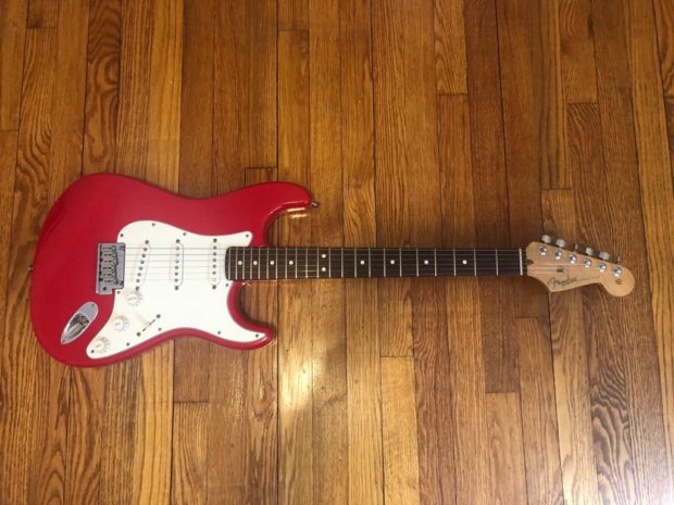 2000 Fender American Series Stratocaster
